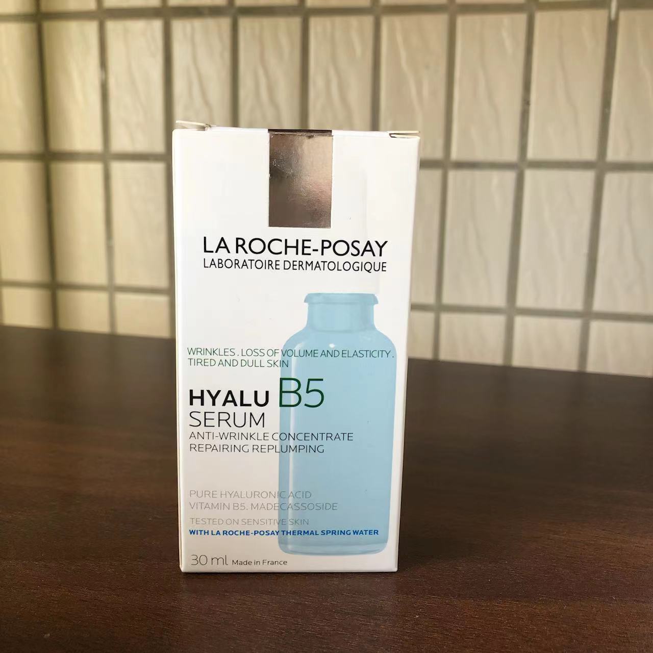 LarochePosay Li Li Fu Quan B5 Essence Hyaluronic Acid Blue Bottle Essence 30ml Brightening, Soothing And Moisturizing