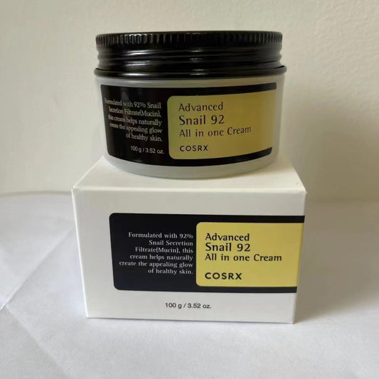 Cosrx Snail Cream 92 Multi-Effect Cream Snail Essence Moisturizing Cream Apply